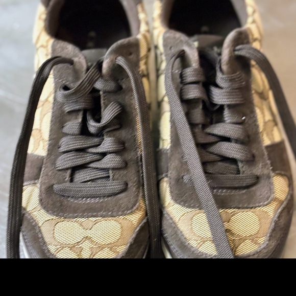 New Coach Women’s Signature Jacquard Leather Suede Designer Running Sneakers - Picture 10 of 13